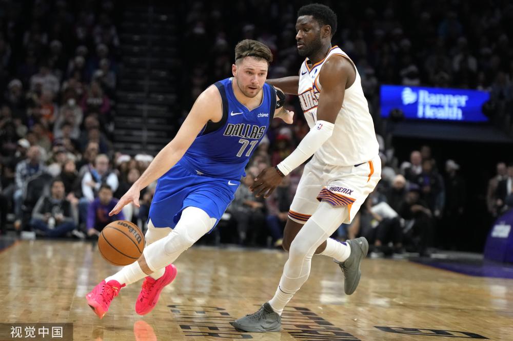 同时吸引一 同时吸引一