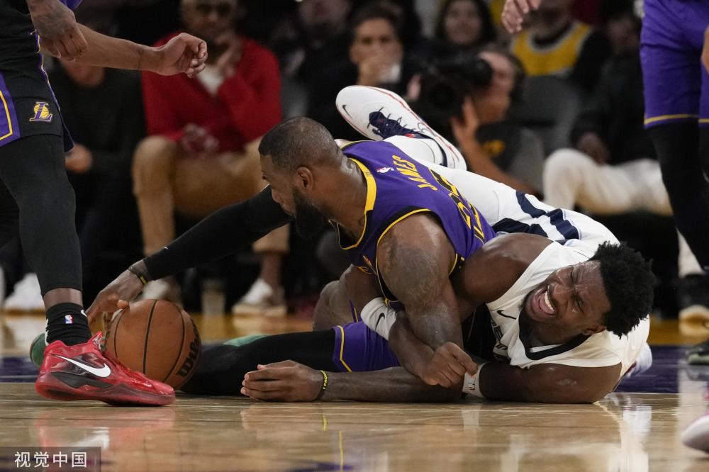 在多场比赛 在多场比赛