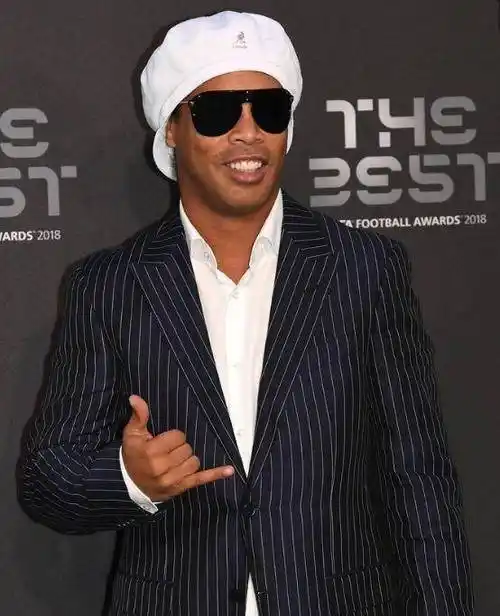 短缺问题的 短缺问题的